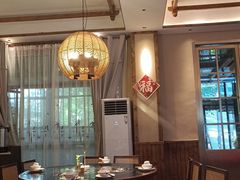 -湘力力小院·鱼汤泡饭(枫林路店)