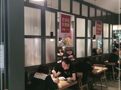 -宽鲜锅贴家常菜(永旺东部购物中心香港中路店)