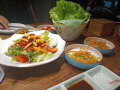 -明洞阿姨·韩式酱蟹烤肉·创意料理(三元桥店)