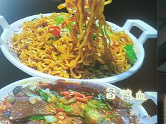 -钢管厂歆瑞源油卤串串香(春熙路太古里店)