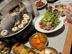 -草家酱蟹炭火烤肉店(珲春南路一店)