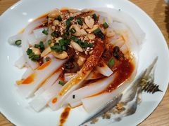 -渝信川菜 · 川味家常菜(财富购物中心店)