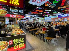 -八一路好吃街(雨田商务大厦店)