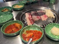 -欧巴炭烤肉오빠숯불구이(南京东路店)