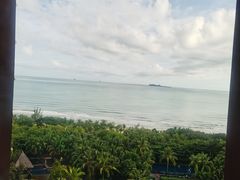 -三亚湾海居铂尔曼度假酒店