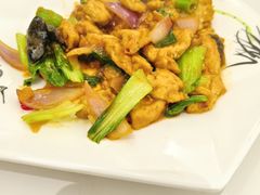 -何适山庄 ·可团建(水长城P2停车场店)