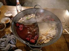 -白乐天毛肚火锅馆(南滨路店)