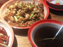 -老三样·美食研究中心(世贸路店)