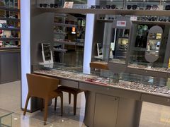 -宝岛眼镜·星创视光中心·林德伯格·奢品集合(北京世纪金源店)