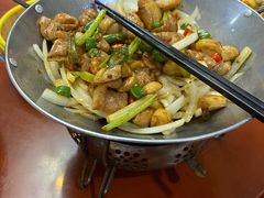 干锅肥肠-六和聚传统烤鸭.天津菜(和平店)