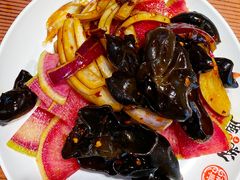 -满兴咱妈烀饼铁锅炖(兰州北街店)