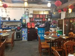 大堂-易老头三样菜(南滨路总店)