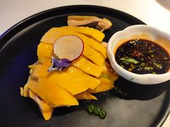 -荷塘秋月·本帮江浙菜(国权路店)