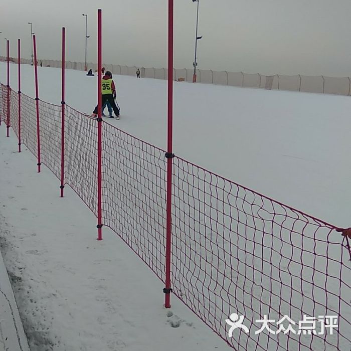 龙熙滑雪场