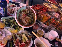 -王钵宴遇王龙虾烧烤旗舰店(中山北路店)