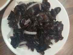 -清真吴记门钉肉饼·喜多利