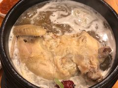 -长寿参鸡汤(朝韩风情街店)