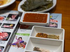 -万兴佳烤肉·长白山老味道(东岸里店)