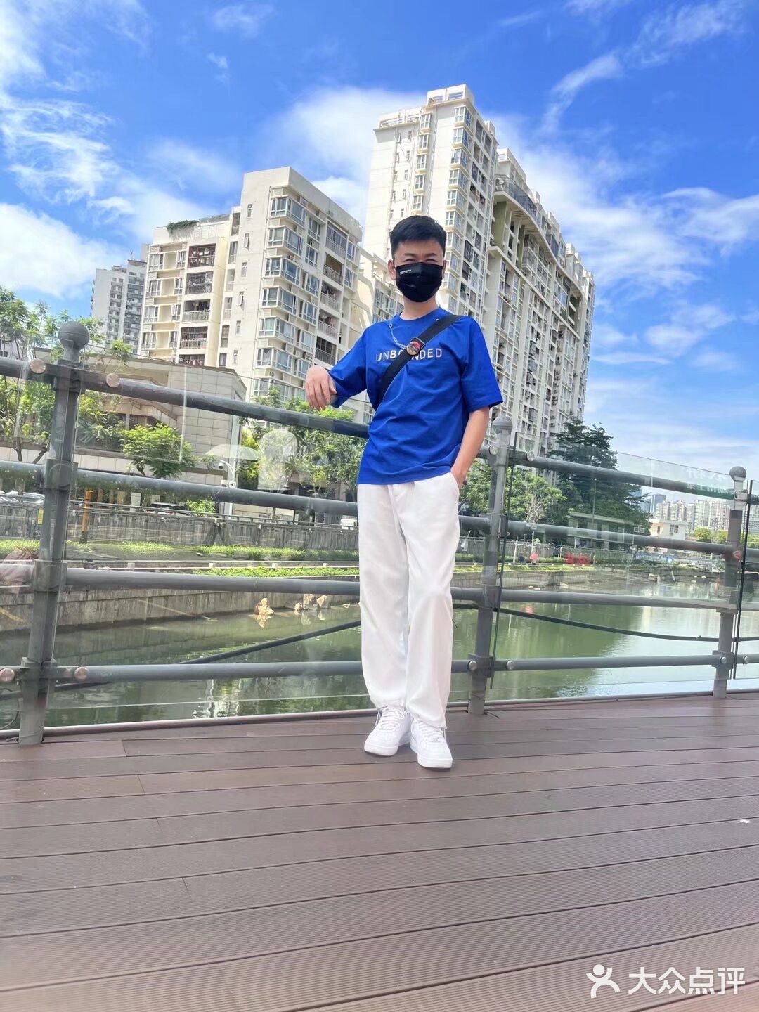 春天来了，天气晴朗，出来逛逛顺便觅食放松心情