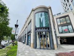 -TESLA 特斯拉(上海太古汇体验店)