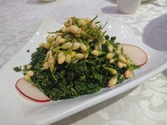 山野茉莉花-雅和生态渔庄·宜城锅巴饭(龙灵山公园店)