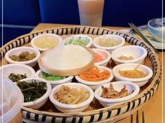 -包整·丝娃娃(一览甲秀楼风景店)