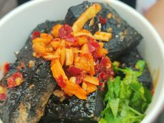 -黑色经典臭豆腐·湖南特产(步行街店)