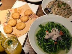 -张家卫·阳江菜·小海鲜(肥婆湾桥店)