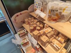 -皇冠幸福里动物奶油生日蛋糕(汉口北店)