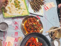 -肥肥虾庄·金牌油焖大虾(杨园滨江时代walk店)