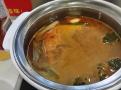 -百品聚旋转火锅(万德庄店)