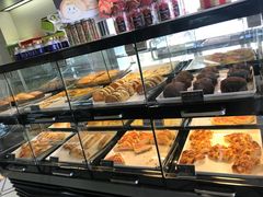 -吉新利亚咖啡烘焙店(步步高店)