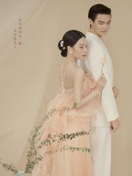 -第一夫人婚纱摄影(南京店)