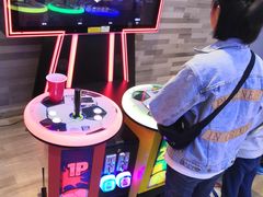 -世代星球·保龄球·镭战真人CS·团建(杨浦店)