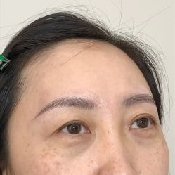 -一个差评成就的纹眉店