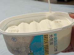 -虹桥艺术中心