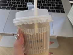 -潮一不贰·法式甜品·生日蛋糕·西式简餐(外滩店)