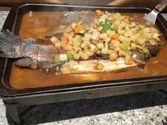 -里岛烤鱼(东港凯虹广场店)