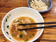 -清真马杰山牛肉汤馆