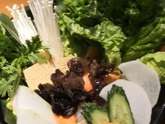 -呷哺呷哺(星光天地店)