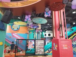 -欧酷世界动力星球(王府井奥莱UP TOWN店)