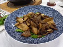 -鹿鸣酒家(越秀店)