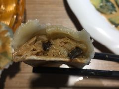 -阿洪锅贴王(小吃城店)