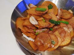 干锅土豆-尚府一品·烤鸭·新京菜(圆明园店)