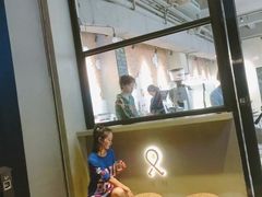 -愉市 Hippy Market(香榭里花园店)