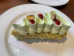 -Fridi Patisserie Cafe