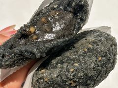黑芝麻炸糕-耳朵眼炸糕(滨江道店)