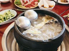 -鲁朗纳麦石锅鸡庄园