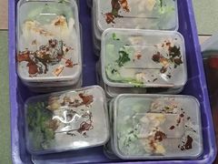 -始于2011柳周农家菜沙田柚美食店(东大街店)