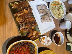 -贯贯吉·清真餐厅(浙江中路店)